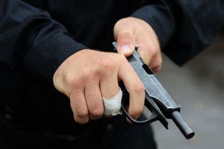 Ақтөбе-Орынбор трассасында КамАЗ жүргізушісін атып кетті