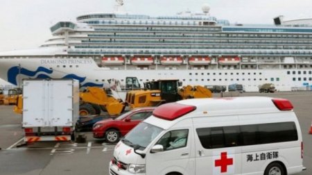 Коронавирус: круиздік лайнерде қалған 4 қазақстандық кемеден түсірілді
