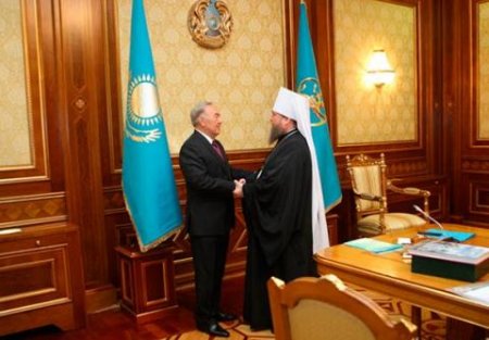 Нұрсұлтан Назарбаев "Алғыс" орденімен марапатталды