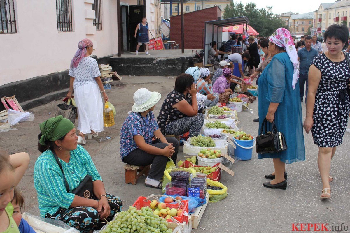 Семей тараз. Зеленый базар Джамбул. Ашхабад базар. Базар в Астане. Зеленый базар Алматы.