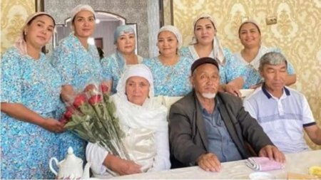 «Бір рет үшем, екі рет егіз»: Түркістан облысында 24 баланы дүниеге әкелген алтын құрсақты ана тұрады