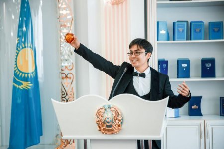 Қазақстан туралы үздік роман авторы марапатталды