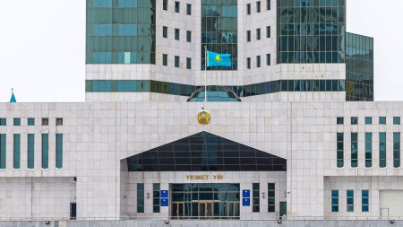 Президенттің 2024 жылғы Жолдауы: экономиканы әртараптандыру және $150 млрд тікелей инвестиция