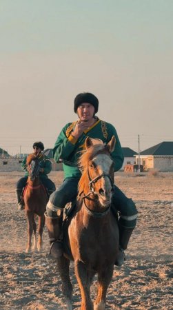 Көкпар үшін аттың жақсысы, жігіттің жүректісі керек