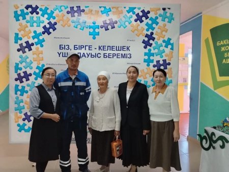 Сайлау серпінді өтуде