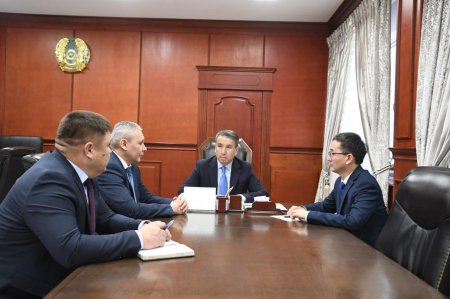 Аудан әкімі Қызылорда облысы әкімі аппаратының Әдеп жөніндегі уәкілі мен адам құқықтары жөніндегі өкілмен кездесту