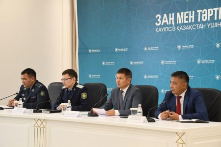 Қазалыда "Заң мен тәртіп" идеологиясы аясында мәжіліс өтті