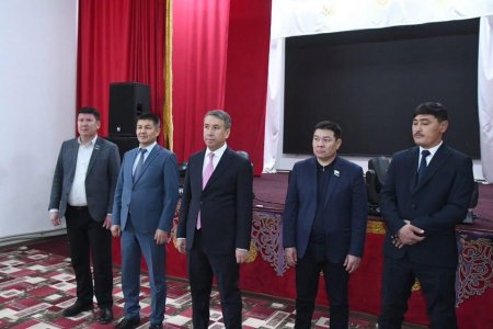 Аудан әкімі Кәукей және Тасарық ауылдарының халқымен кездесті