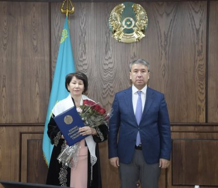 Қаржылық саласының ардагерін құрметпен зейнетке шығарып салды