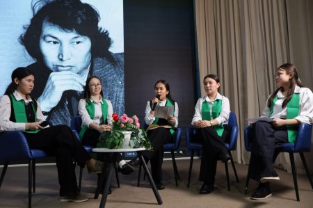 Шығармашылықты шыңдаған алаң