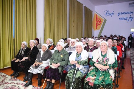 Қазалы қаласында "Әлемді әлдилеген  – Ана" атты салтанатты шара өтті