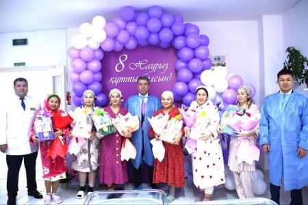 Аудан әкімі перзентханадағы жас аналарды құттықтады