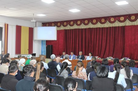 Депутаттар халықпен кездесулерді жалғастыруда