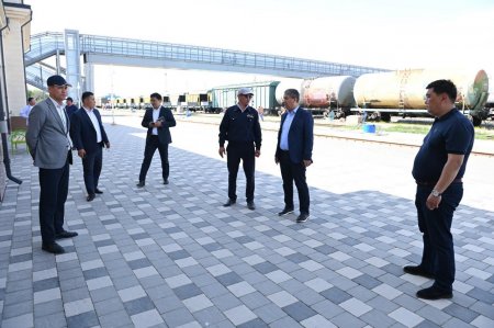 Алмасбек Есмаханов: Теміржол вокзалы – өңірдің келбетін айқындайтын маңызды нысан