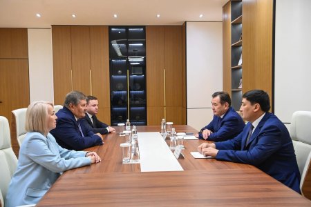 Байқоңыр қаласындағы әлеуметтік және инженерлік инфрақұрылымды жетілдіру мәселесі қаралды