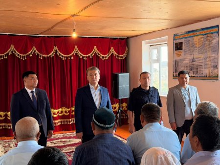 Аудан әкімі Шәкен ауылына барды